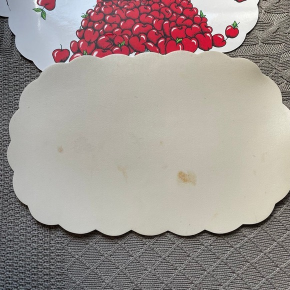 Vintage 70s Funky Panda & Apples Scalloped Vinyl Placemats - Picture 5 of 10